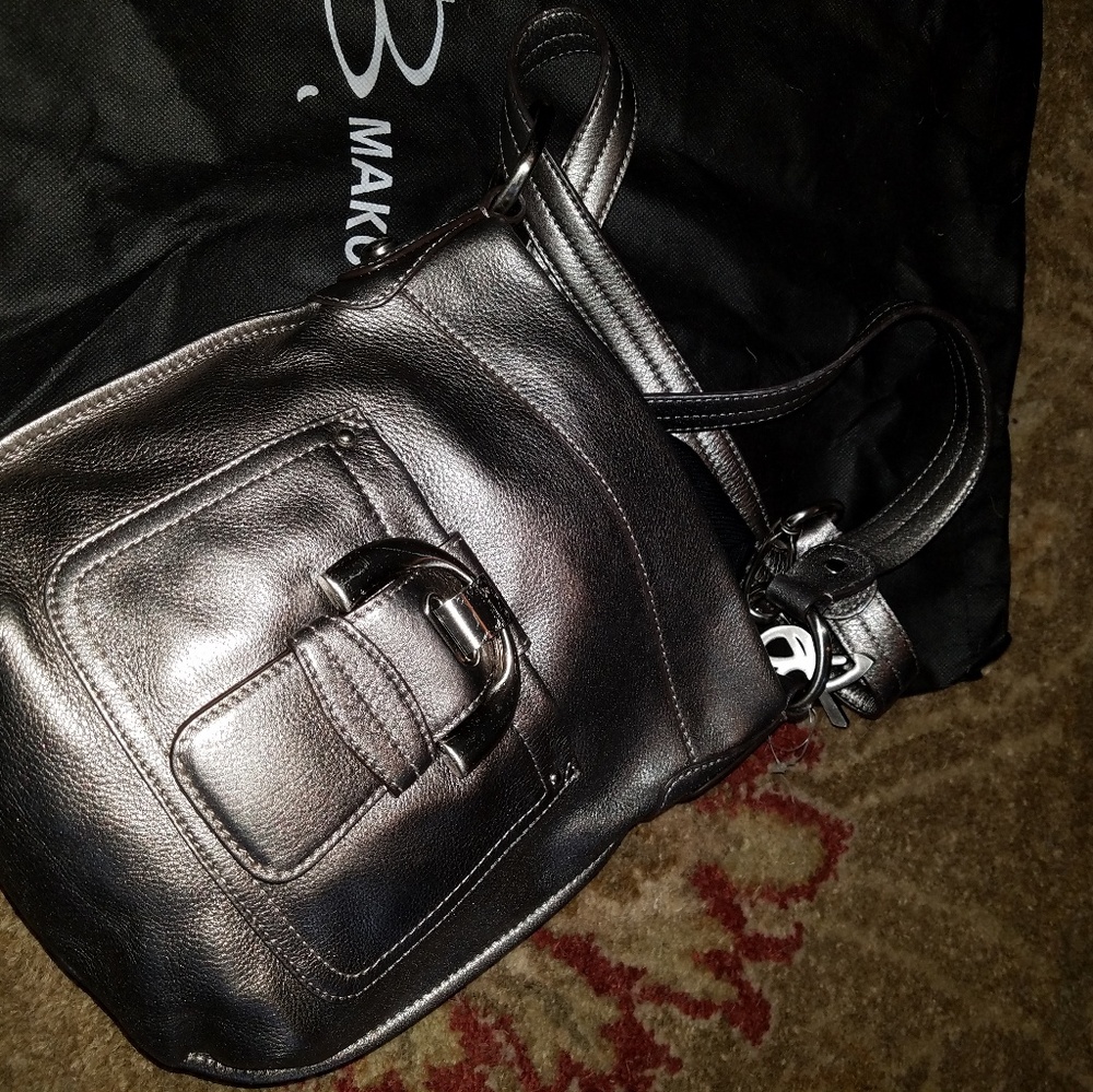 B. Makowsky handbag new without tags